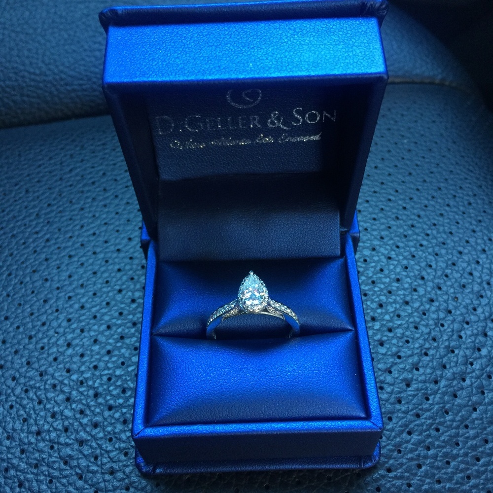 BRAND NEW! 18K White Gold Tacori Engagement Ring